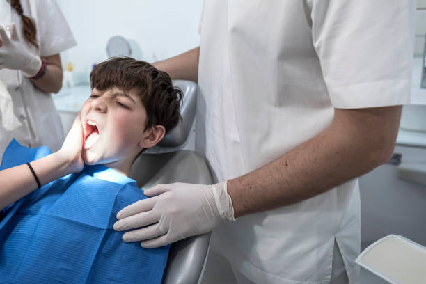 Best Emergency Dental Care for Broken or Chipped Teeth in Way, NE