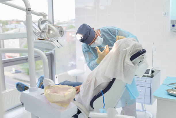 Best Emergency Tooth Extraction in Way, NE
